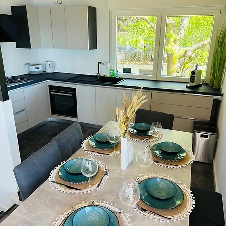 Casa Maestro شقة تينيالي